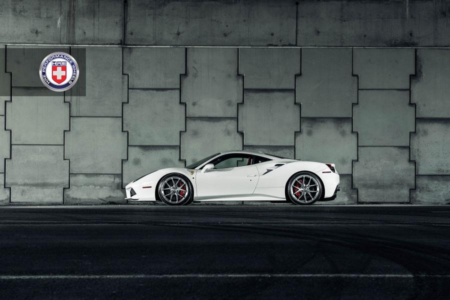  Ferrari 488 GTB on HRE Wheels (HRE P101) 2016 года  (фото 10 из 13)